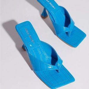 MISSGUIDED PUBLIC DESIRE HEELS ✨✨